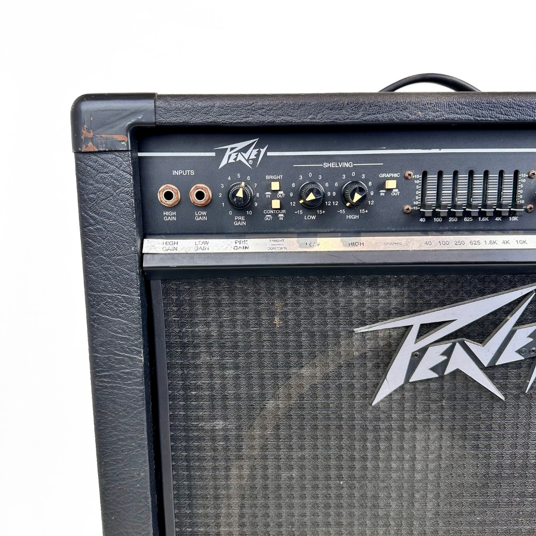 Peavey TKO 115 S 1×15″ Solid-State Bass Combo Amplifier