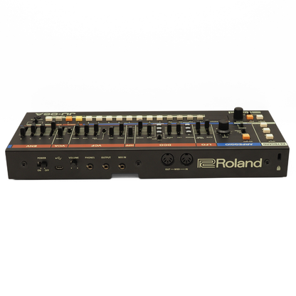 Roland JU-06A Sound Module Synthesizer