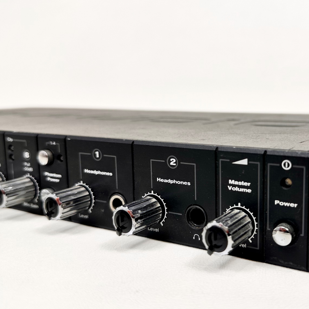 M-Audio ProFire 2626 High-Definition 26-in/26-out FireWire Audio Interface with Octane Preamp Technology Rack Mounted Unit