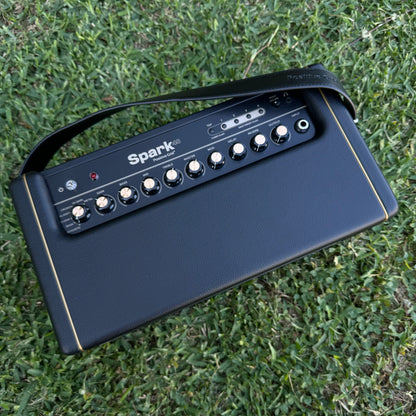 Positive Grid Spark 40 Smart Guitar Combo