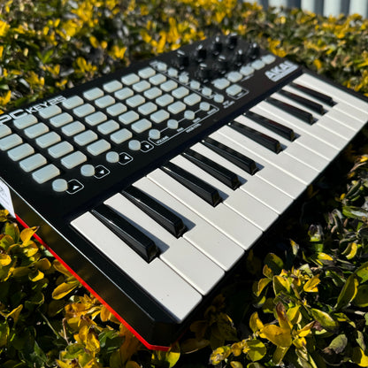 AKAI APCKEY25