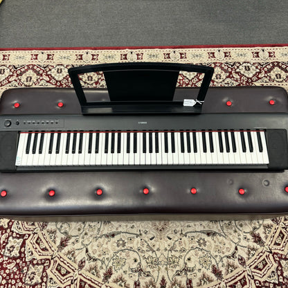 Yamaha Piaggero NP-31 Keyboard w/ Stand