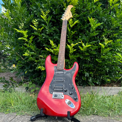 Squier Affinity Strat - Metallic Red