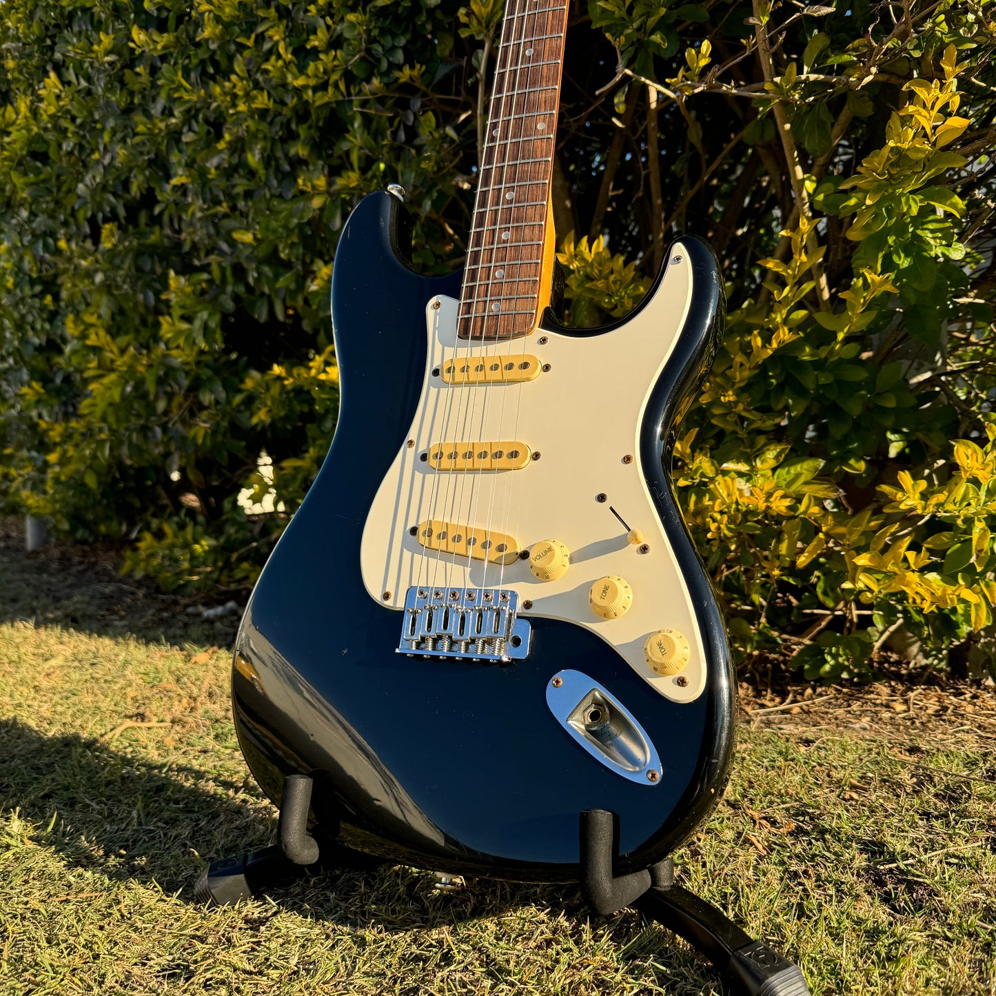 Reflex Strat Style Guitar