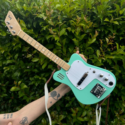 Loog Mini LGMIEG 3 String Electric - Green