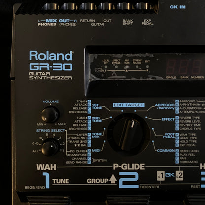 Roland GR30 Guitar Synthesizer