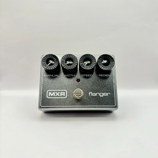 MXR M117R Flanger Effects Pedal