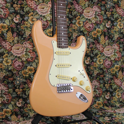 Fender '62 Reissue Stratocaster - Shell Pink