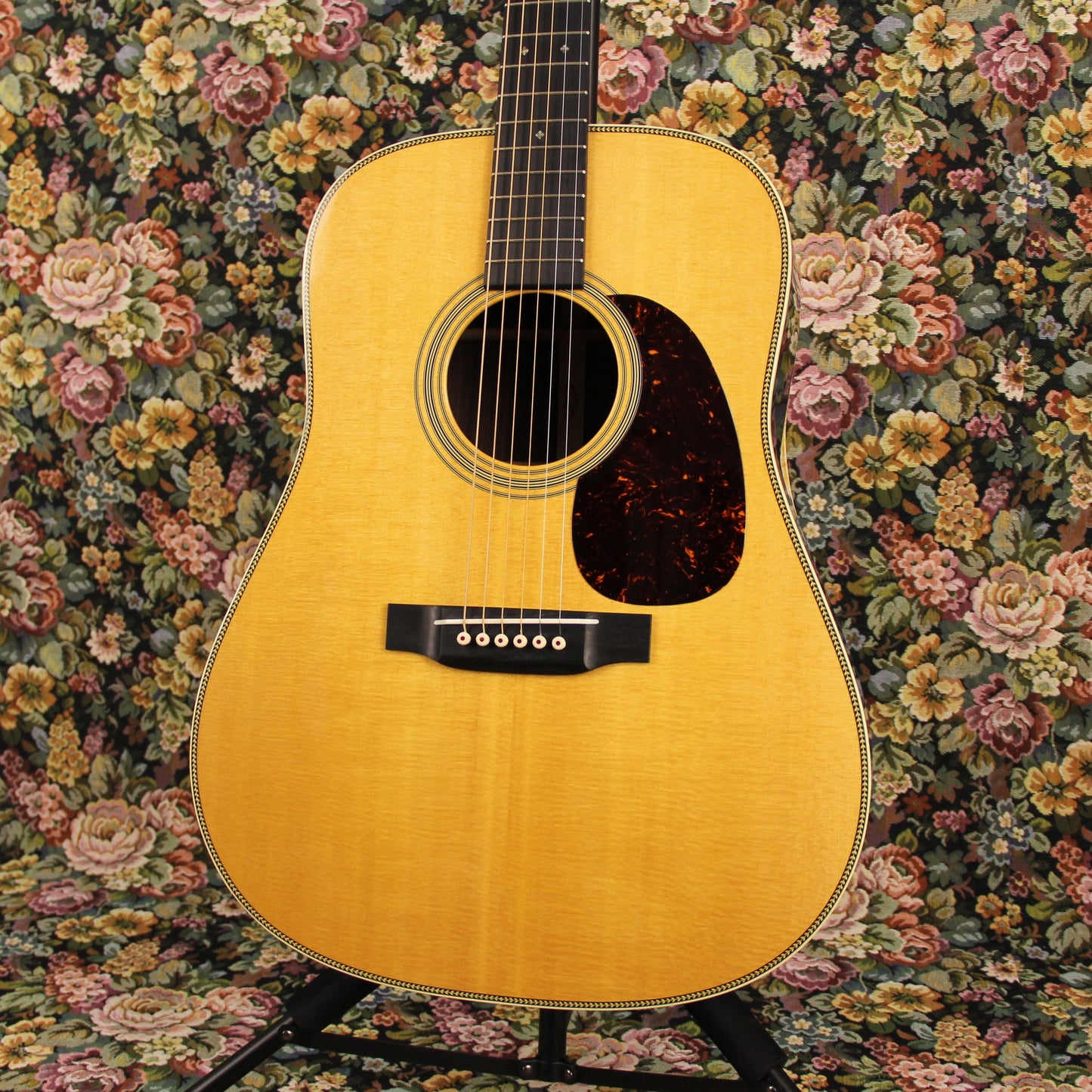 Martin & Co HD-28V Vintage Series