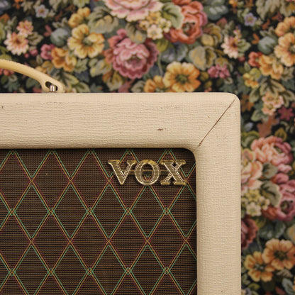 VOX V112TV Cab