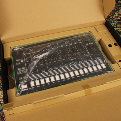 Roland TR-8 Rhythm Performer