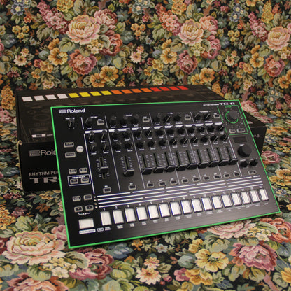 Roland TR-8 Rhythm Performer