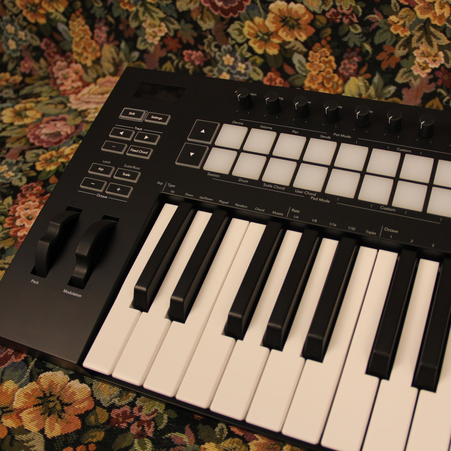 Novation Launchkey 49 MK3