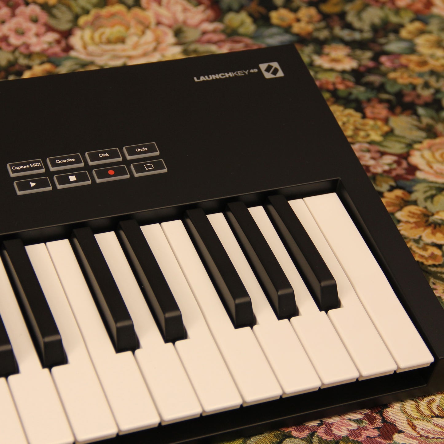 Novation Launchkey 49 MK3