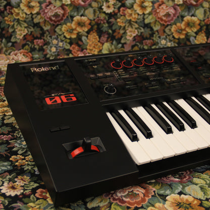 Roland FA-06 Music Workstation