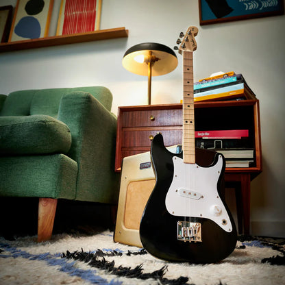 Fender X Loog Kids Stratocaster Electric Guitar in Black
