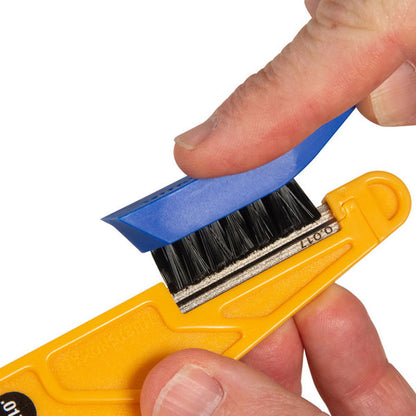 Music Nomad MN684 Nut File Storage Case with Cleaning Brush