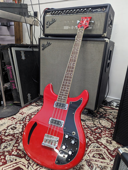 Eastwood Kustom K-200