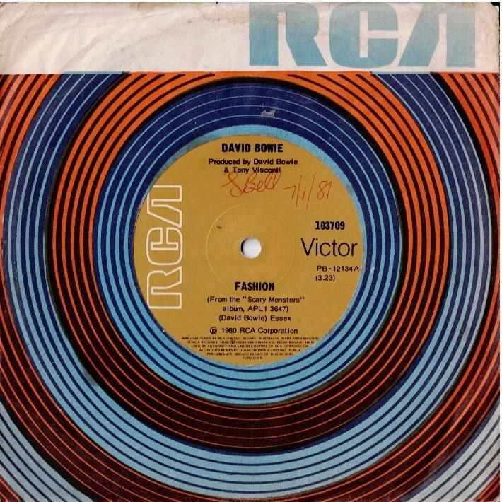 David Bowie - Fashion (Vinyl, 7", 45 RPM, Single)