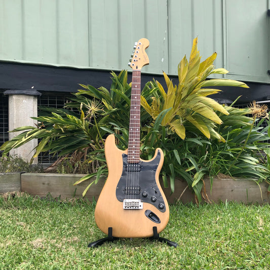 Squier by Fender Standard Series Stratocaster