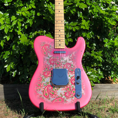 Fender Classic 69 Telecaster in Pink Paisley