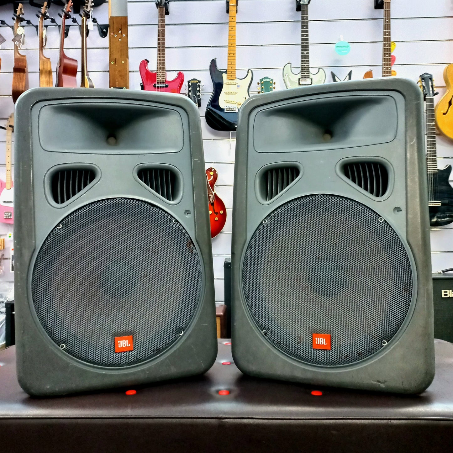 JBL EON Power15 Speaker Pair