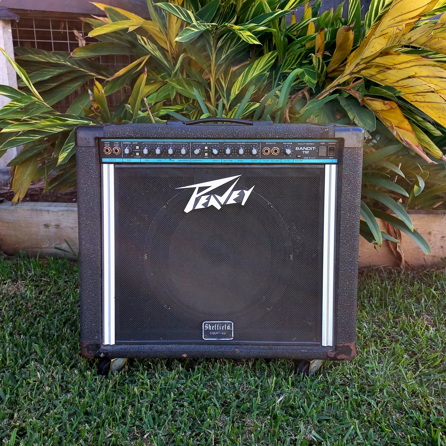 Peavey Bandit 112 Sheffield Teal Stripe