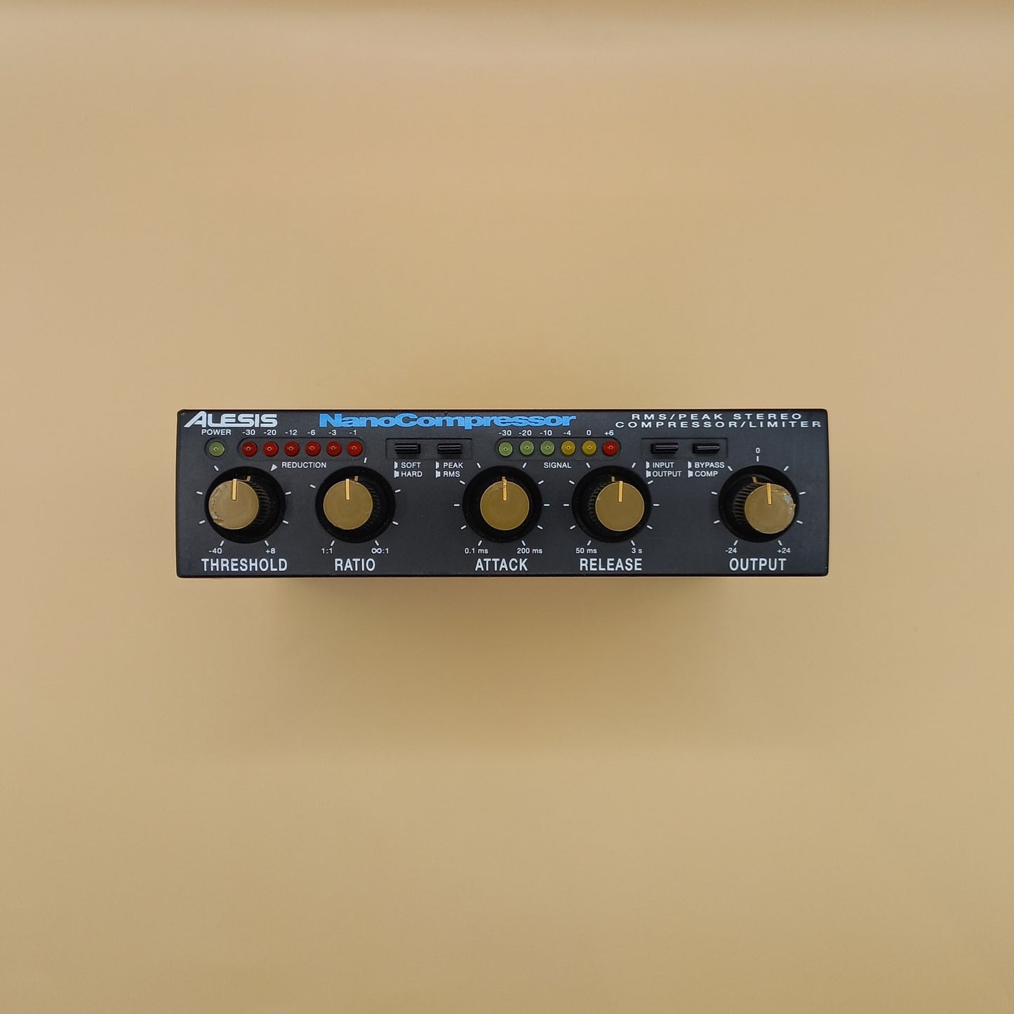 Alesis Nano RMS/Peak Stereo Compressor